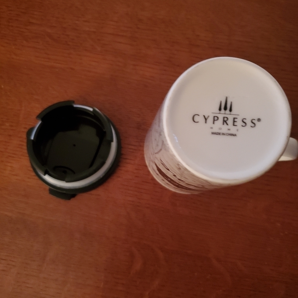 Cypress Home Large Coffee Mug W/Lid. Home Sweet Home (Kentucky) - Picture 4 of 7